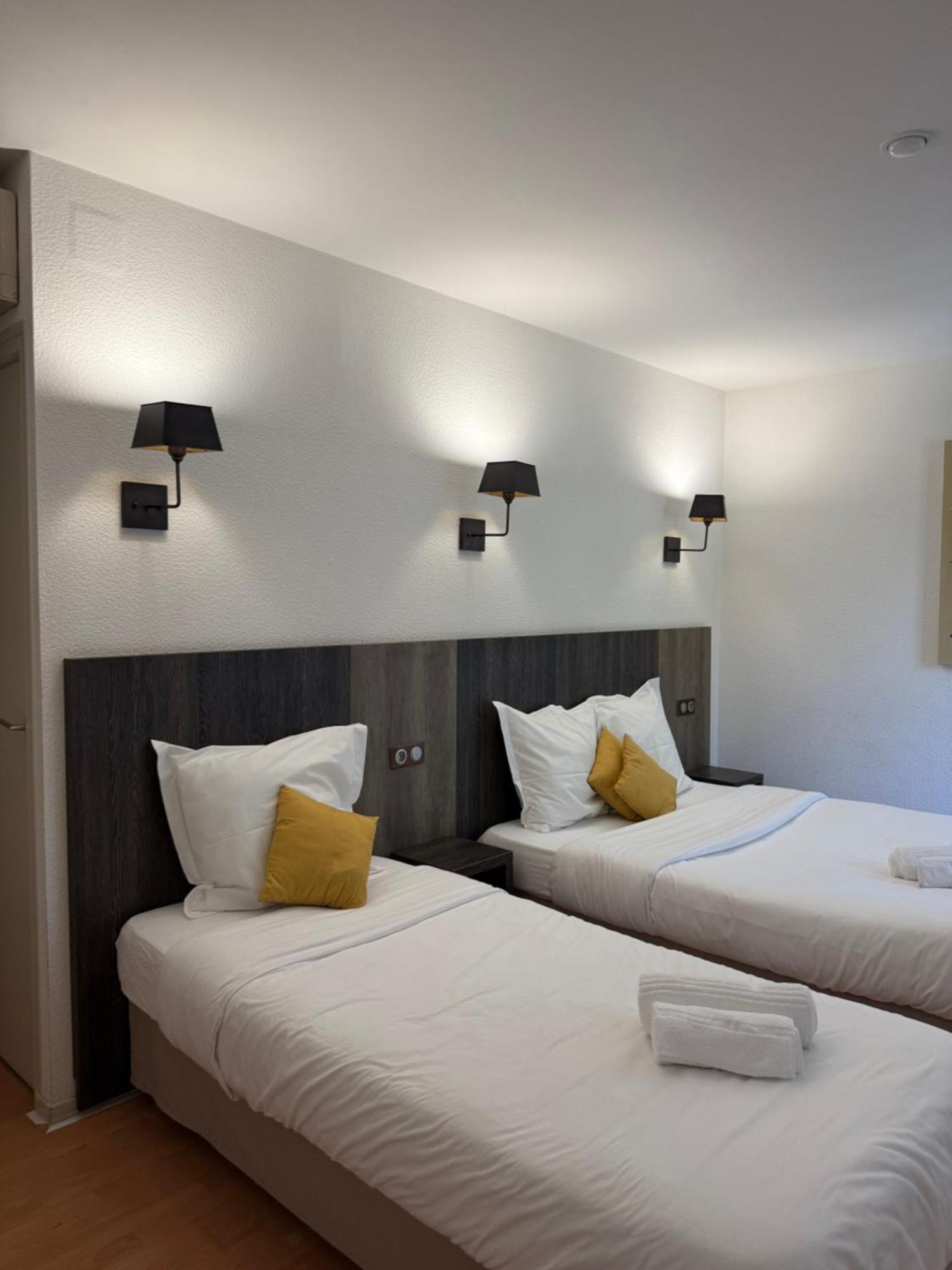 Saint-Céré Le Victor Hugo - Hotel Et Restaurant - Logis Hotels מראה חיצוני תמונה