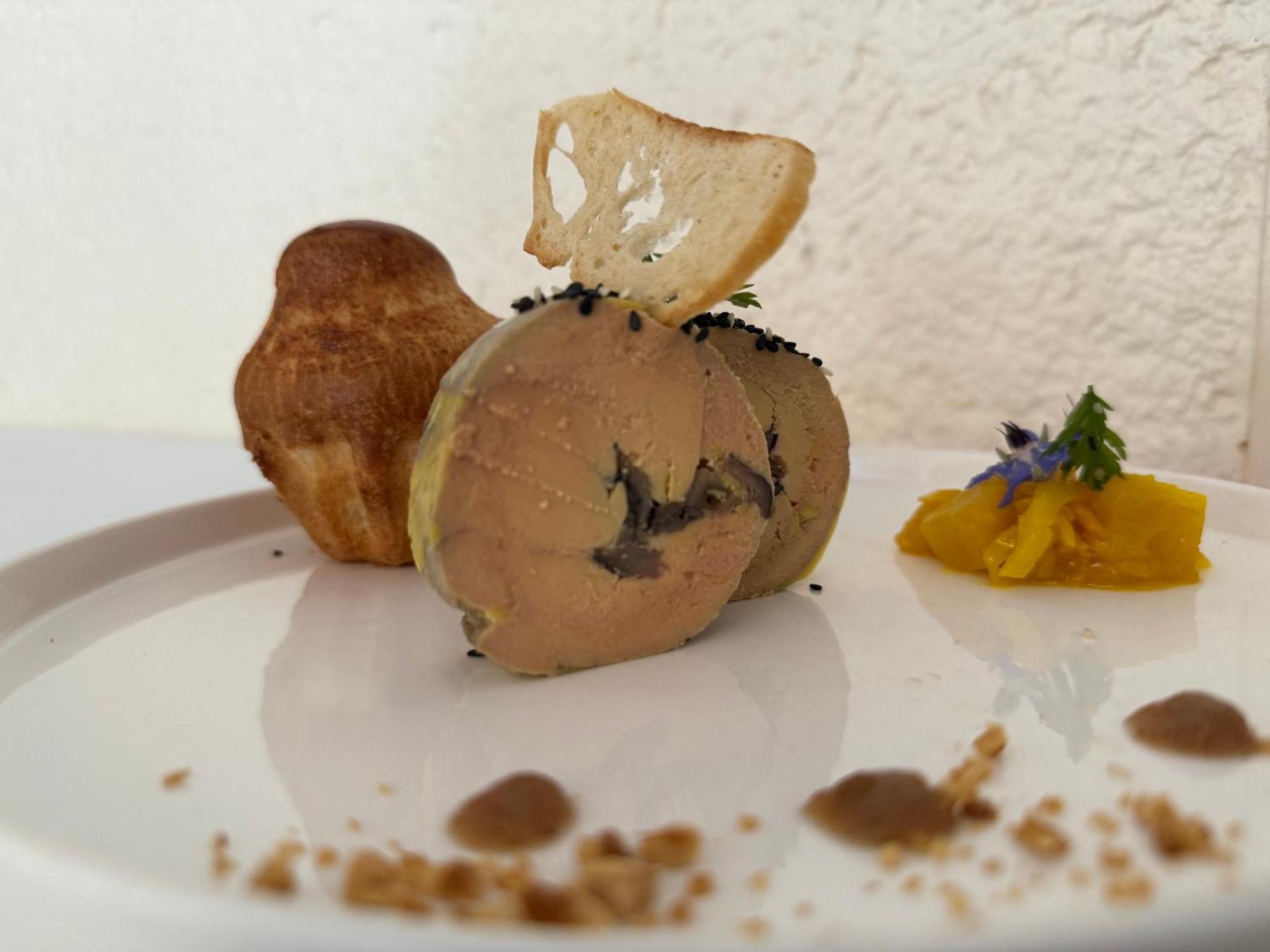 Saint-Céré Le Victor Hugo - Hotel Et Restaurant - Logis Hotels מראה חיצוני תמונה