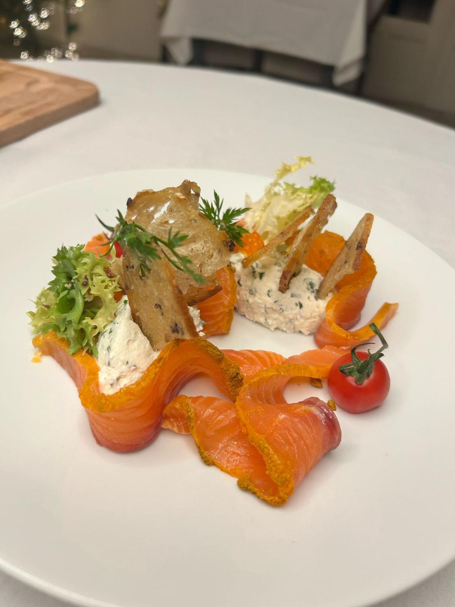 Saint-Céré Le Victor Hugo - Hotel Et Restaurant - Logis Hotels מראה חיצוני תמונה