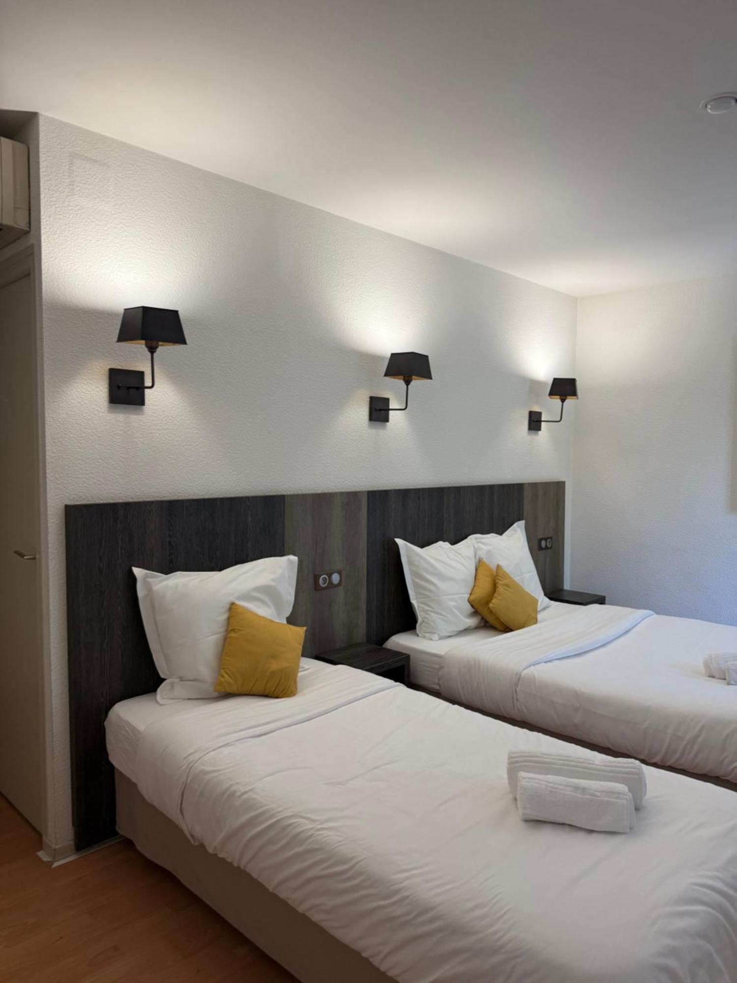Saint-Céré Le Victor Hugo - Hotel Et Restaurant - Logis Hotels מראה חיצוני תמונה