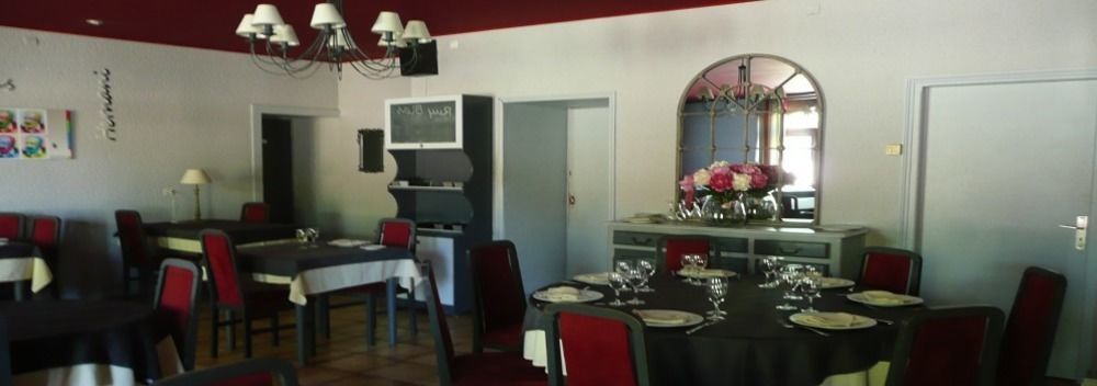 Saint-Céré Le Victor Hugo - Hotel Et Restaurant - Logis Hotels מראה חיצוני תמונה